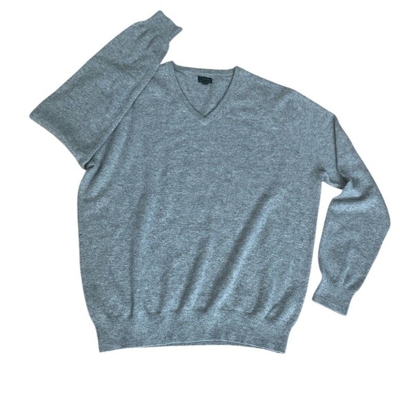 J Crew Sweater Mens Large Italian Cashmere Heather Gray V Neck Pullover - Picture 1 of 9